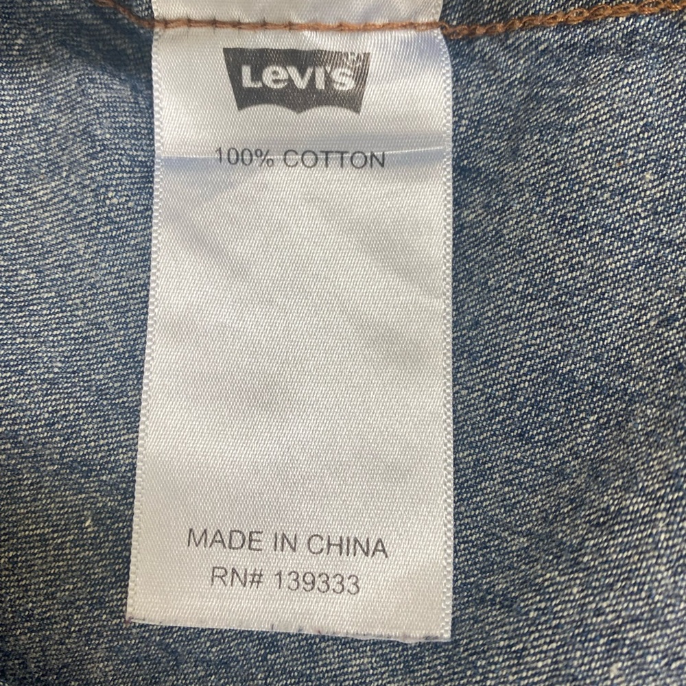 Vtg. Levi’s Western Shirt - Picture 8 of 8
